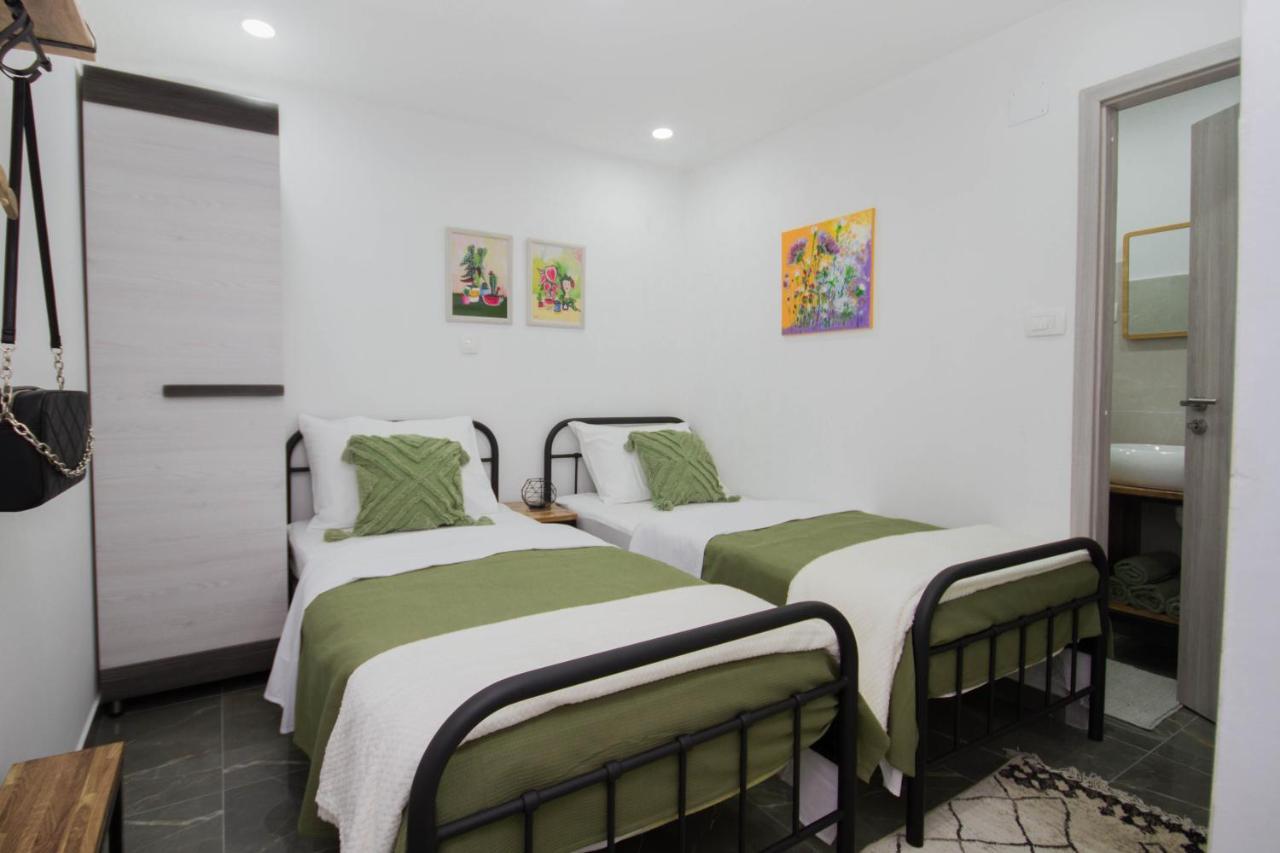 Prapatnica Villa Lanterna מראה חיצוני תמונה