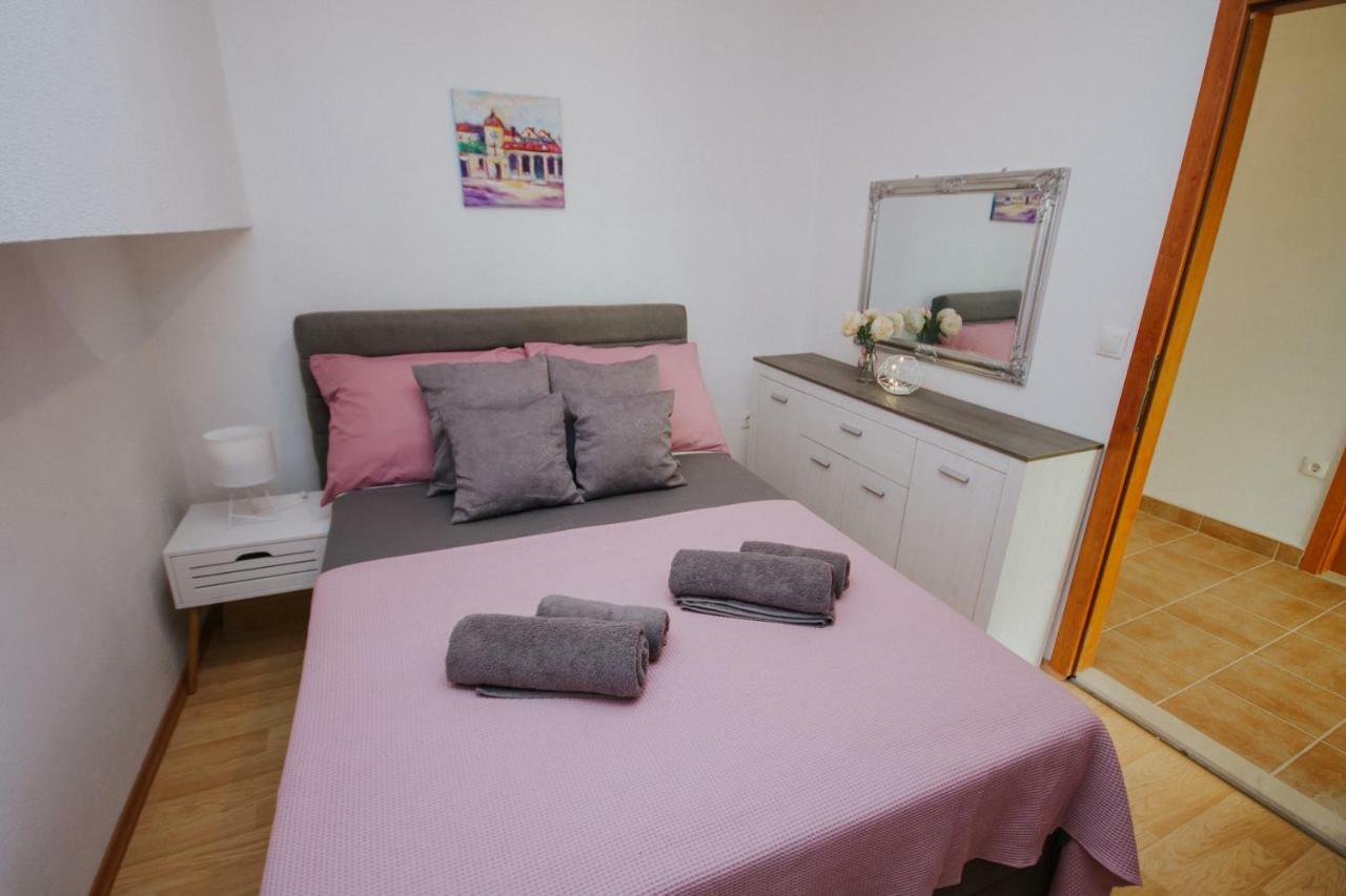 Prapatnica Villa Lanterna מראה חיצוני תמונה